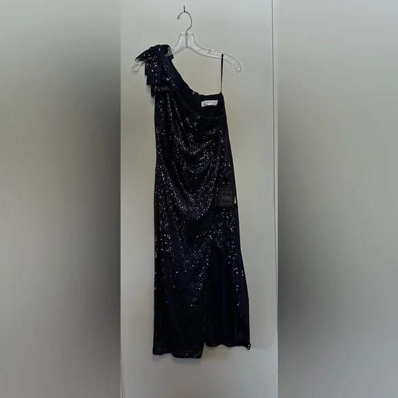 Ieena for Mac Duggal Bow One Shoulder Midnight Sequin Midi Dress Size 8 - Picture 5 of 7